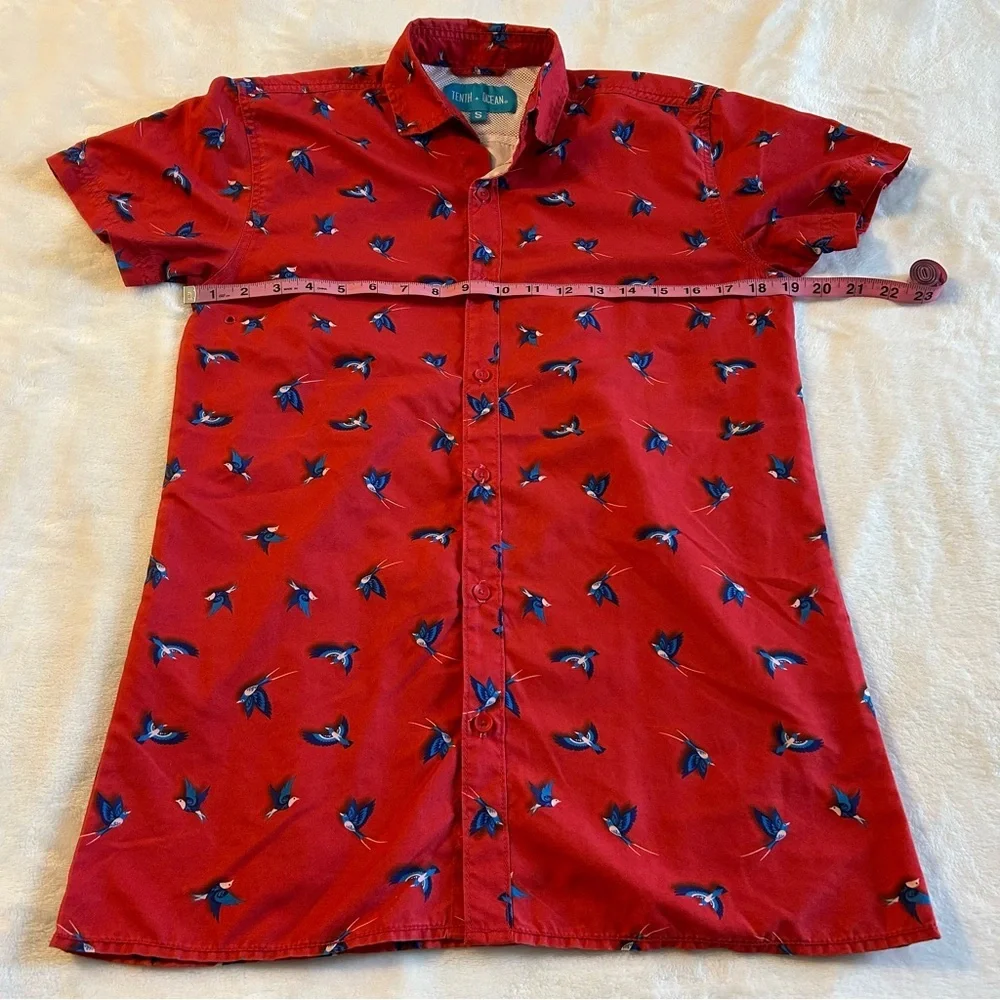 Tenth + Ocean red with blue birds short sleeve button down shirt size S summer